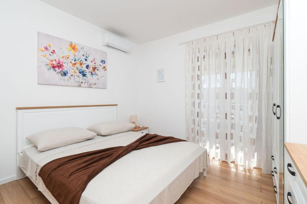 Apartments Janjac Vodice Exterior foto